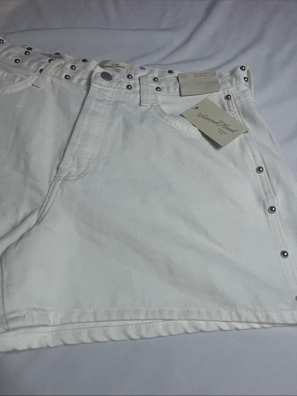 NWT Universal Thread 90’s Baggy Jean shorts - Picture 3 of 11